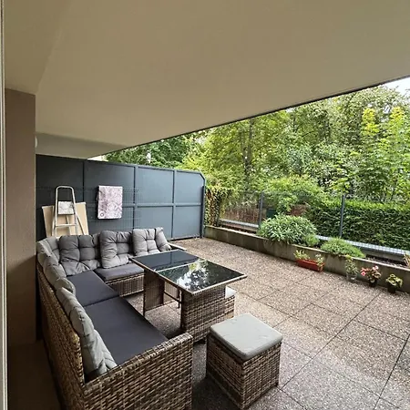 Large Modern - Terrace - Parking Apartmán